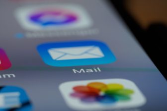 mail marketing newsletter smartphone